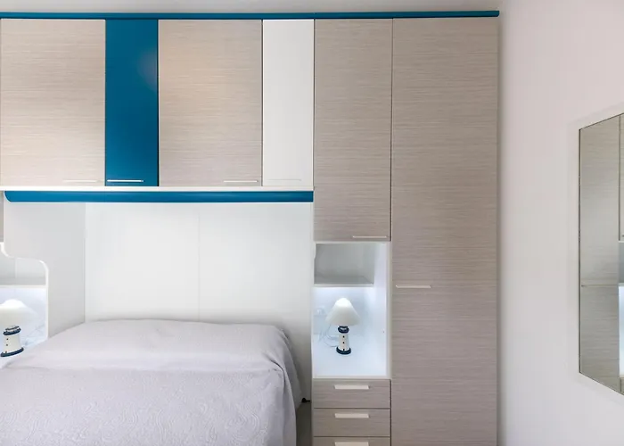 Elba مارينا دي كامبو